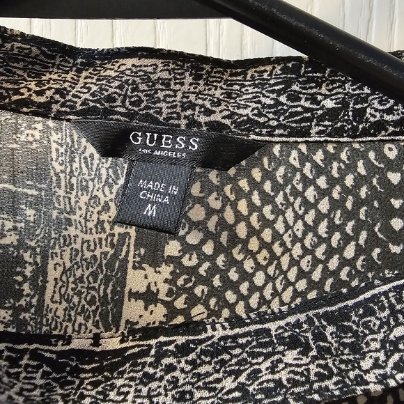 Guess Black and Tan Snake Patterned Blouse Sz M Sheer And Ruffle Accent - Picture 3 of 3
